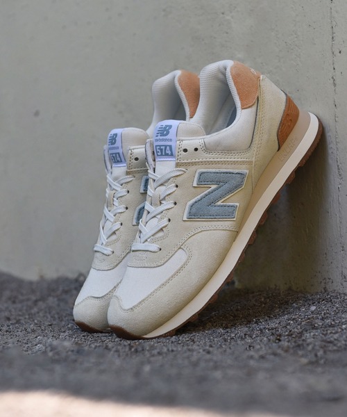 NEW BALANCE(ニューバランス)の「ML574(スニーカー・メンズ・ブラウン/グレー/ネイビー系/ネイビー/ベージュ・22.5cm/23.5cm/24.5cm/25.5cm/26.5cm/27.5cm/28.5cm/30.0cm/23.0cm/24.0cm/25.0cm/26.0cm/27.0cm/28.0cm/29.0cm/22.0cm)」の19枚目の写真