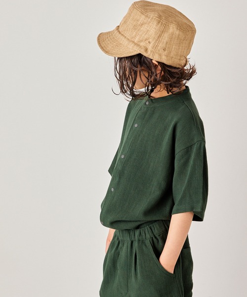 ＆yam（アンドヤム）の「リネンレーヨン バンドカラー半袖シャツ（シャツ/ブラウス・キッズ・ベージュ/ネイビー/エンジ/グリーン・110-120cm/120-130cm/100-110cm）」の18枚目の写真