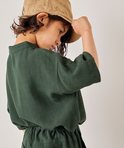 ＆yam（アンドヤム）の「リネンレーヨン バンドカラー半袖シャツ（シャツ/ブラウス・キッズ・ベージュ/ネイビー/エンジ/グリーン・110-120cm/120-130cm/100-110cm）」の19枚目の写真