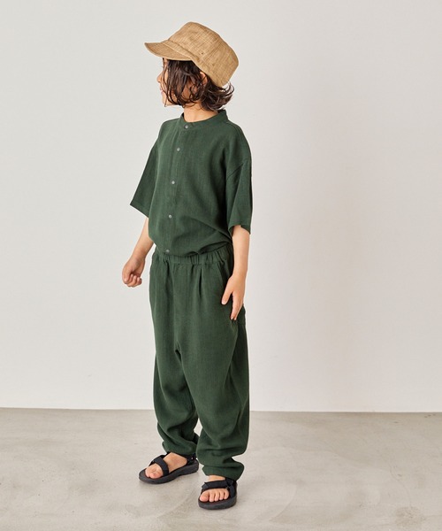 ＆yam（アンドヤム）の「リネンレーヨン バンドカラー半袖シャツ（シャツ/ブラウス・キッズ・ベージュ/ネイビー/エンジ/グリーン・110-120cm/120-130cm/100-110cm）」の22枚目の写真