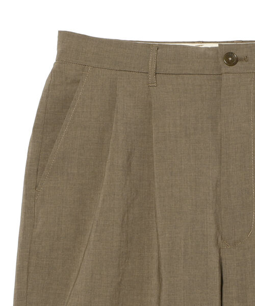 BEAMS(ビームス)の「BEAMS / EVALET(R) 2プリーツ ショーツ(その他パンツ・メンズ・ベージュ/チャコールグレー・LARGE/MEDIUM/SMALL/X-LARGE)」の15枚目の写真