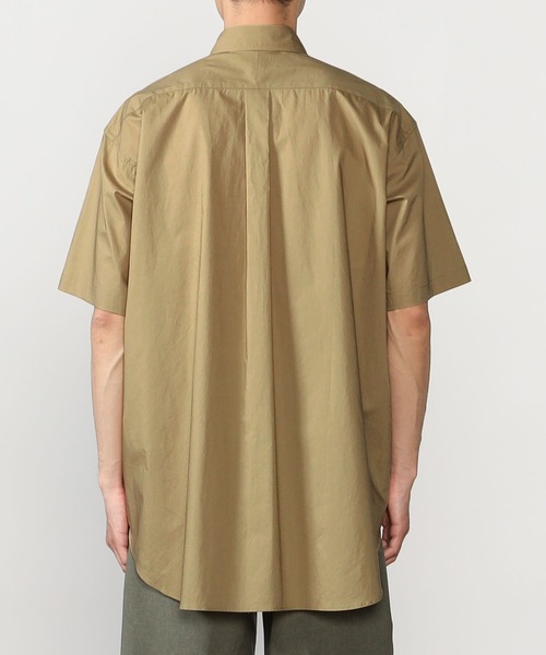 SCYE BASICS(サイベーシックス)の「SCYE BASICS | 〈別注〉ボタンダウン半袖シャツ MEN(シャツ/ブラウス・メンズ・オフホワイト/ベージュ/ブルー・36/38/40)」の16枚目の写真