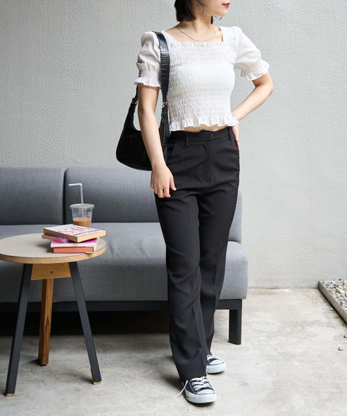 WEGO（ウィゴー）の「WEGO/シャーリングショートスリーブブラウス（シャツ/ブラウス・レディース・ホワイト/ブラック・FREE）」の3枚目の写真