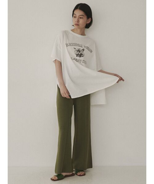 COTORICA(コトリカ)の「ヴィンテージ風プリントTシャツ(Tシャツ/カットソー・レディース・チャコールグレー/グレー/オフホワイト/マスタード・FREE)」の5枚目の写真