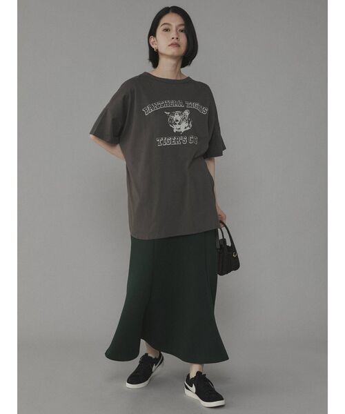 COTORICA(コトリカ)の「ヴィンテージ風プリントTシャツ(Tシャツ/カットソー・レディース・チャコールグレー/グレー/オフホワイト/マスタード・FREE)」の16枚目の写真