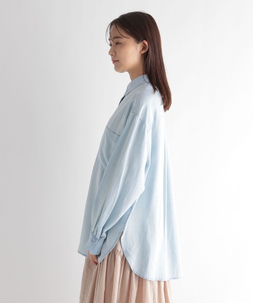 Andemiu（アンデミュウ）の「テンセルデニムシャツ297248（シャツ/ブラウス・レディース・ブルー/ネイビー・FREE）」の11枚目の写真