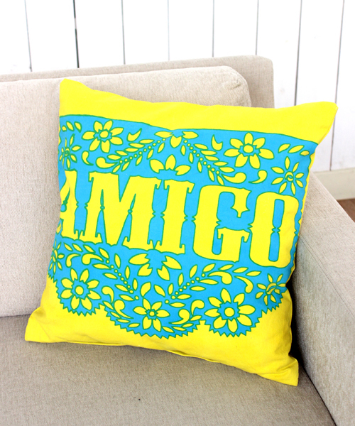 チャイハネ（チャイハネ）の「【チャイハネ】パペルクッションカバー（クッション/クッションカバー・ホワイト×レッド/ピンク/イエロー/ホワイト×イエロー/ブルー・FREE）」の4枚目の写真