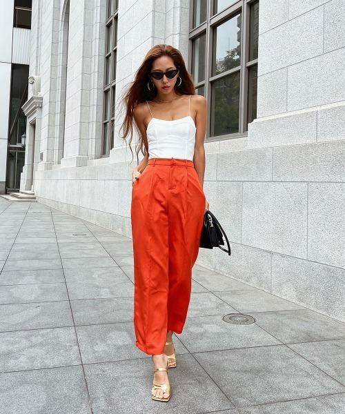 esutoreja（エストレジャ）の「カラールーズパンツ（その他パンツ・レディース・オレンジ/ブルー/グリーン・FREE）」の5枚目の写真