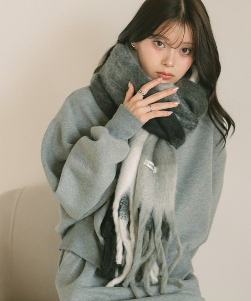 マルチチェックボリュームマフラー（マフラー）｜VANNIE U