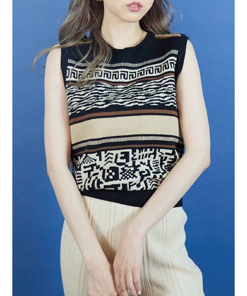 EVRIS（エヴリス）の「エスニックジャガードノースリーブ（タンクトップ・レディース・ブラック/パープル・FREE）」の17枚目の写真