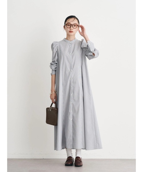 earth music&ecology（アースミュージックアンドエコロジー）の「ボリュームスリーブシャツワンピース（シャツワンピース・レディース・オフホワイト/ブルー/ベージュ系その他2/ブルー系その他6・FREE）」の5枚目の写真