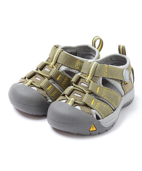 こども ビームス（コドモビームス）の「KEEN / NewPort H2 TOTS (11.5～14.5cm) （サンダル・キッズ・グレー/オリーブ/ブルー/ネイビー/パープル/ピンク系その他/グリーン系その他/ブルー系その他/ピンク/レッド/レッド系その他/その他1/ブラック系その他・13.5㎝/11.5cm/14.5㎝/12.5cm）」の4枚目の写真