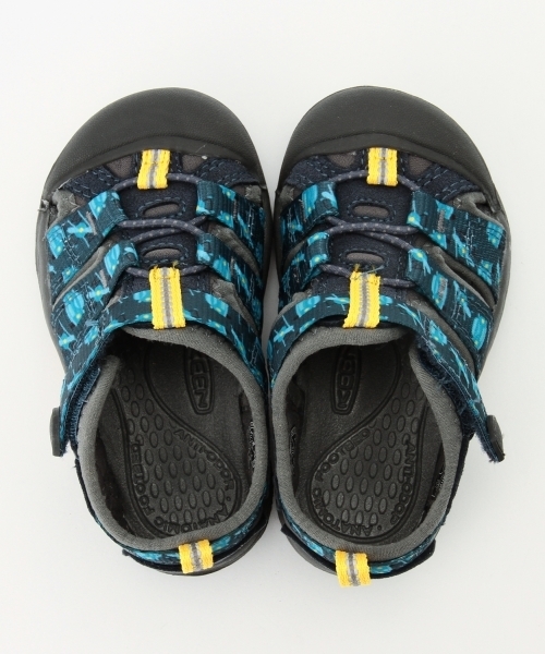こども ビームス（コドモビームス）の「KEEN / NewPort H2 TOTS (11.5～14.5cm) （サンダル・キッズ・グレー/オリーブ/ブルー/ネイビー/パープル/ピンク系その他/グリーン系その他/ブルー系その他/ピンク/レッド/レッド系その他/その他1/ブラック系その他・13.5㎝/11.5cm/14.5㎝/12.5cm）」の19枚目の写真