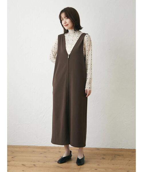 Green Parks(グリーンパークス)の「・ELENCARE DUE 2wayVネックジャンスカ(ジャンパースカート・レディース・ブラウン/ブルーグリーン/ブラック・FREE)」の5枚目の写真