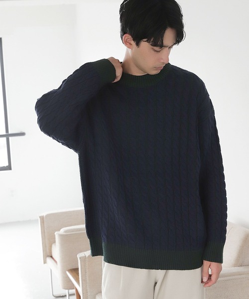 LAKOLE(ラコレ)の「プレーティングケーブルニットプルオーバー / 353214(ニット/セーター・メンズ・ネイビー/アイボリー/ブラック・MEDIUM/LARGE)」の3枚目の写真