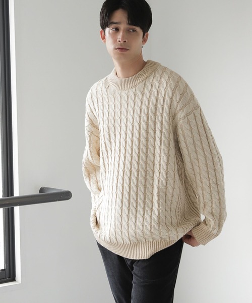 LAKOLE(ラコレ)の「プレーティングケーブルニットプルオーバー / 353214(ニット/セーター・メンズ・ネイビー/アイボリー/ブラック・MEDIUM/LARGE)」の1枚目の写真