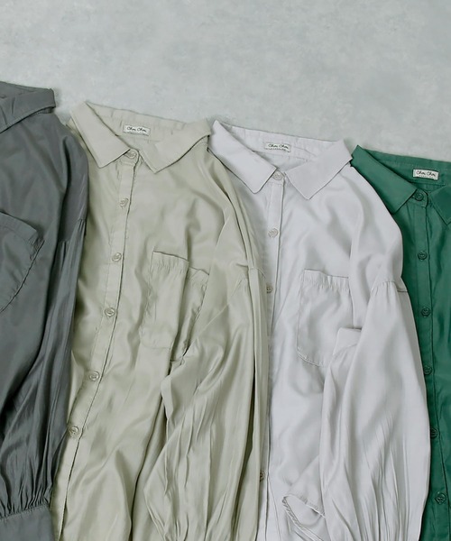 Rejoule(リジュール)の「サテンオーバーサイズシャツ(シャツ/ブラウス・レディース・グレイッシュベージュ/チャコールグレー/アッシュグレー/グリーン・FREE)」の13枚目の写真