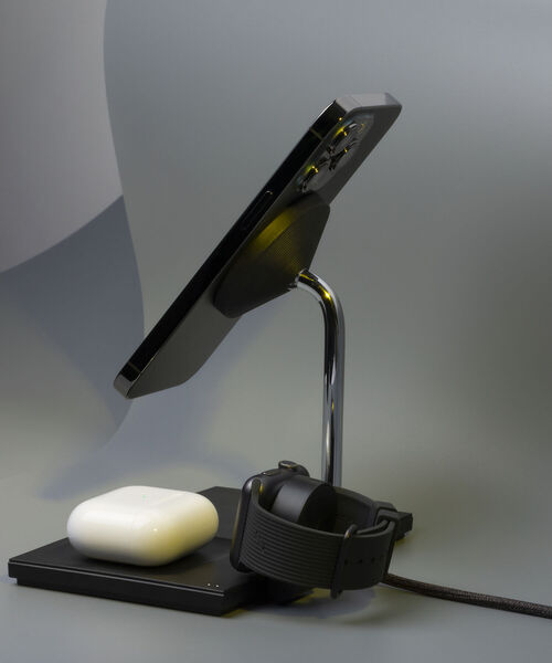 Native Union(ネイティブユニオン)の「NATIVE UNION / SNAP 3-IN-1 MAGNETIC WIRELESS CHARGER(スマホグッズ・メンズ・ブラック・ONE SIZE)」の18枚目の写真
