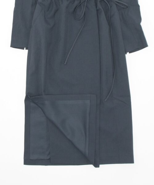 Love,Bonito（ラブボニート）の「メリダ フォールドオーバーVネックコラムドレス（ワンピース・レディース・パープル/ブルー・MEDIUM/SMALL/X-SMALL/LARGE）」の18枚目の写真