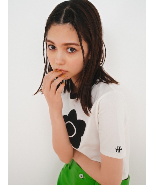 LILY BROWN（リリーブラウン）の「【WEB・リミテッドコンセプトストア限定カラー】【LILY BROWN×MARY QUANT】バリエーションクロップドTシャツ（Tシャツ/カットソー・レディース・ブラック/その他/ミント/オレンジ・FREE）」の7枚目の写真