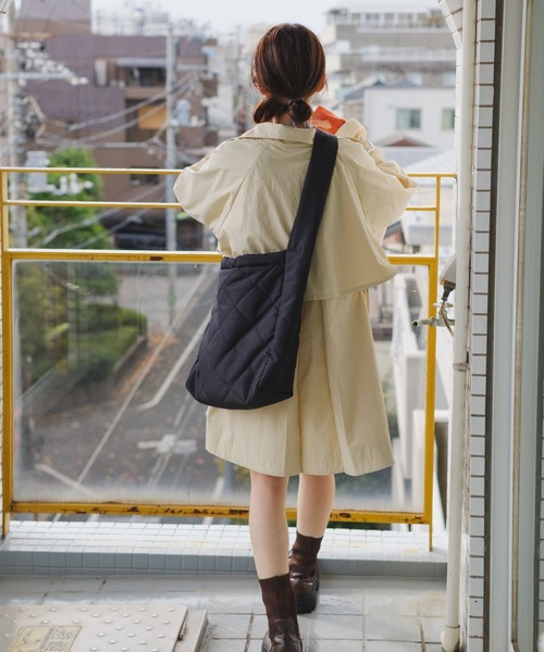 Kastane(カスタネ)の「【2023SSアイテム】キルティングショルダーBAG(ショルダーバッグ・レディース・ブラック/アイボリー・FREE)」の11枚目の写真