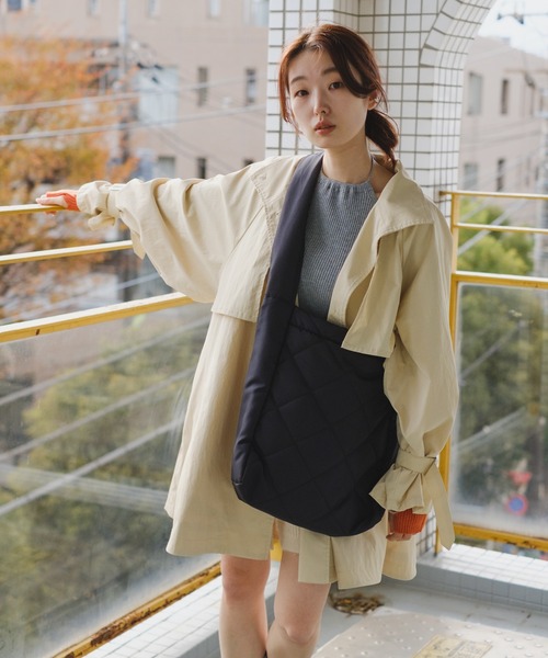 Kastane(カスタネ)の「【2023SSアイテム】キルティングショルダーBAG(ショルダーバッグ・レディース・ブラック/アイボリー・FREE)」の8枚目の写真