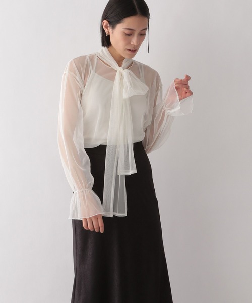 LOWRYS FARM(ローリーズファーム)の「シアーボウタイロングスリーブ 187701(Tシャツ/カットソー・レディース・ホワイト/ブラック/ブルー・FREE)」の14枚目の写真