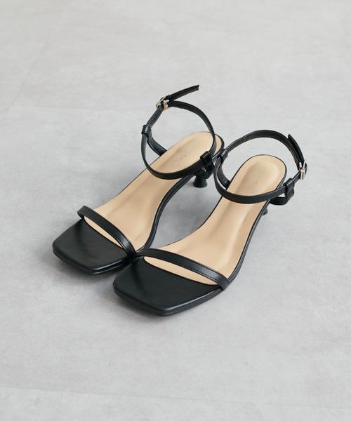 ラインピンヒールサンダル