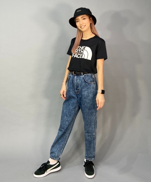 THE NORTH FACE(ザノースフェイス)の「THE NORTH FACE/ザ・ノース・フェイス ルーズシルエット/無地ビッグロゴTシャツ NTW32354(Tシャツ/カットソー・レディース・ブラック/ホワイト/ベージュ・L/XL)」の10枚目の写真