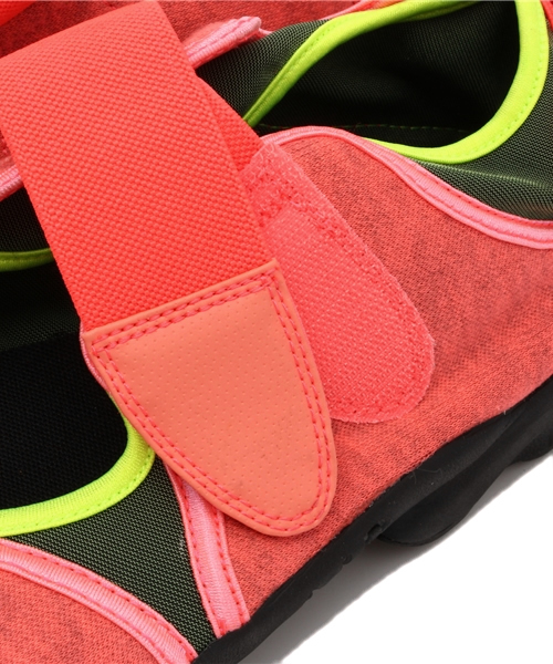 ♡ ページ NIKE（ナイキ）の「ユニセックス ナイキ エアリフト ピンク NIKE