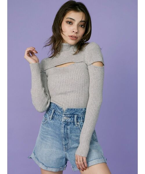 EVRIS（エヴリス）の「カッティングタートルニットトップス（ニット/セーター・レディース・グレー/ブルー/ブラック・FREE）」の5枚目の写真