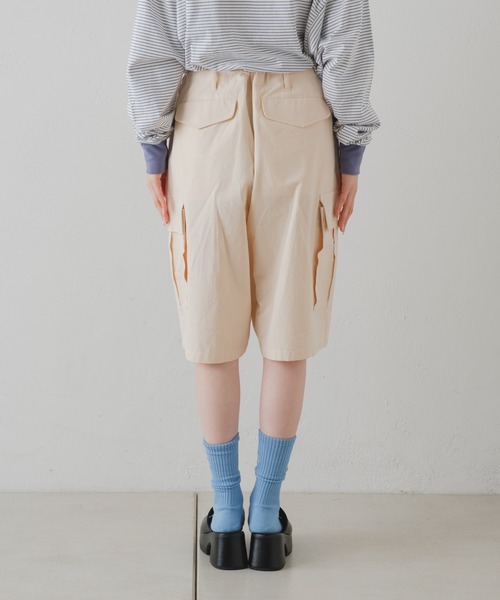 WHIMSIC（ウィムジック）の「【UNISEX】M-65フィールドカーゴショートパンツ（カーゴパンツ・メンズ・アイボリー/ブルー/ブラック・FREE）」の21枚目の写真