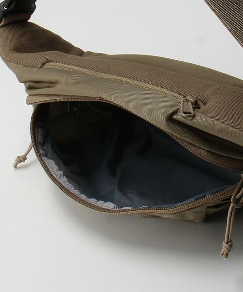 THE NORTH FACE(ザノースフェイス)の「<THE NORTH FACE>オリオン ウエストバッグ(ボディバッグ/ウエストポーチ・メンズ・ブラック/モカ・FREE)」の8枚目の写真