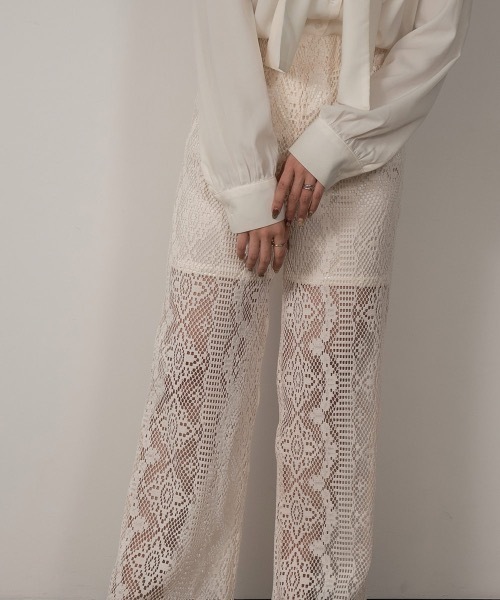 I_am（アイアム）の「cut lace straight pants（その他パンツ・レディース・ブラック/アイボリー・FREE）」の3枚目の写真