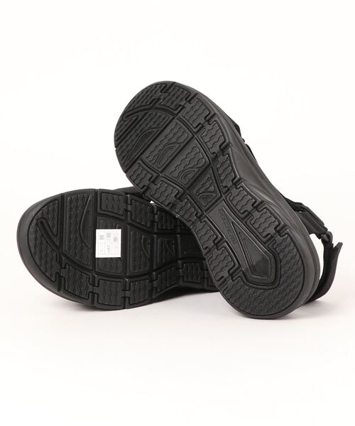 SKECHERS(スケッチャーズ)の「SKECHERS スケッチャーズ DLUX WALKER SANDAL【軽量】メンズスポーツサンダル(デラックスウォーカーサンダル) 237376(サンダル・メンズ・ブラック・27.0cm/25.0cm/28.0cm/26.0cm)」の3枚目の写真