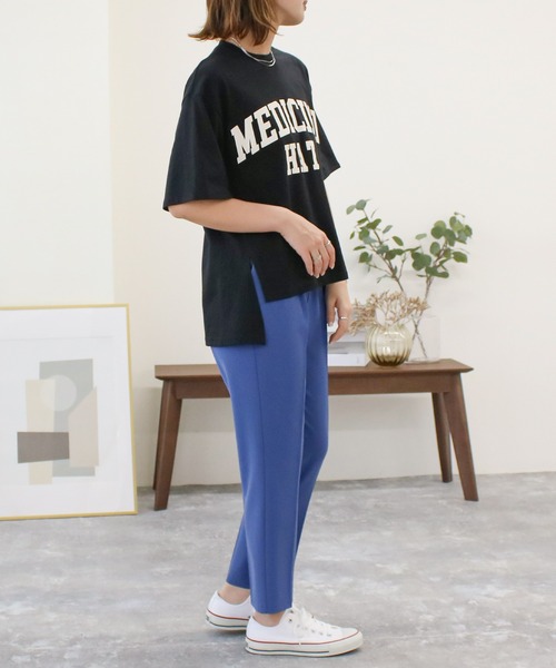 Social GIRL(ソーシャルガール)の「スリットロゴTシャツ(Tシャツ/カットソー・レディース・ブラック/オフホワイト/ベージュ/ライトグリーン・M)」の16枚目の写真