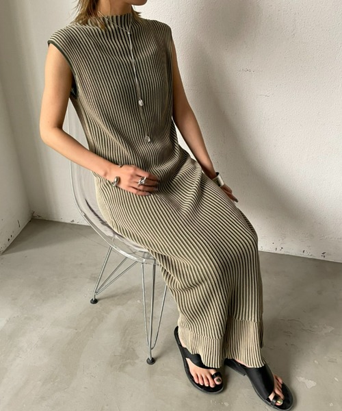 AIC.（エーアイシー）の「配色リブストレートパンツ/セットアップ可能（その他パンツ・レディース・ブラック/カーキ・FREE）」の11枚目の写真