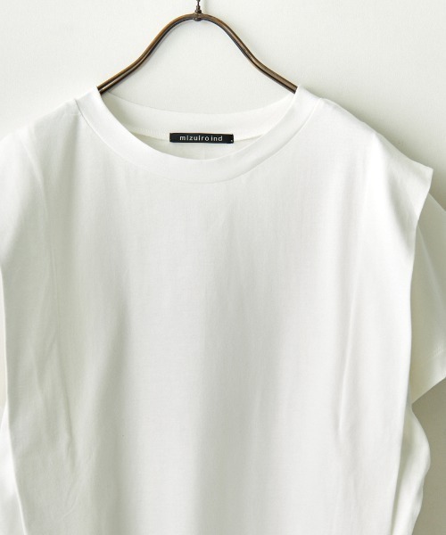 mizuiroind（ミズイロインド）の「[mizuiro ind/ミズイロインド] 肩タッククルーネックカットソー（Tシャツ/カットソー・レディース・ブラック/オフホワイト/ブルー・F）」の7枚目の写真