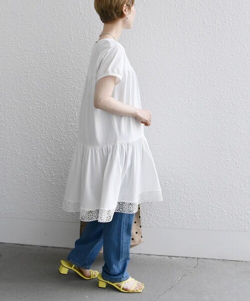 SHIPS any（シップス エニィ）の「SHIPS any:〈洗濯機可能〉ティアード レース チュニック Tシャツ（Tシャツ/カットソー・レディース・ブラック/ホワイト・ONE SIZE）」の12枚目の写真