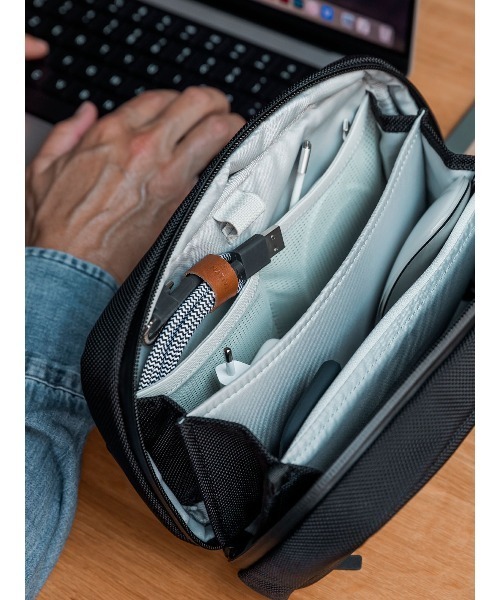 ADSOTECH ACCESSORY ORGANIZER CORDURA BALLISTIC BLACK（ポーチ