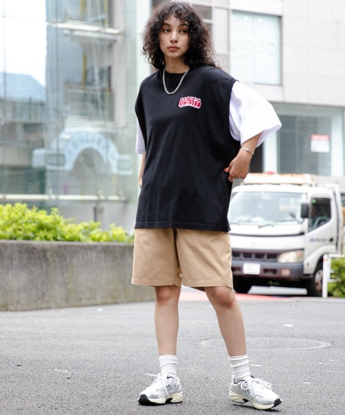 WEGO（ウィゴー）の「WEGO/【3点セット】アクセ付きアンサンブルカットベストT（アンサンブル・メンズ・ブラック/サックスブルー/ダークグリーン/ダークオレンジ・MEDIUM/LARGE）」の19枚目の写真