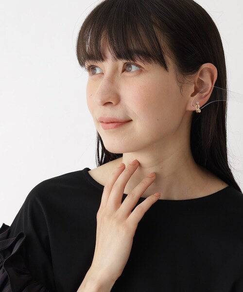 OPAQUE.CLIP（オペークドットクリップ）の「◆【ワンタッチ】結びピアス（ピアス（両耳用）・レディース・シルバー/ゴールド・00）」の8枚目の写真