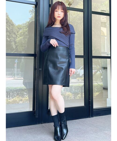 RESEXXY(リゼクシー)の「シンセティックレザーミニスカート【セットアップ着用可能】(スカート・レディース・ブラック/グリーン/ベージュ・FREE)」の10枚目の写真