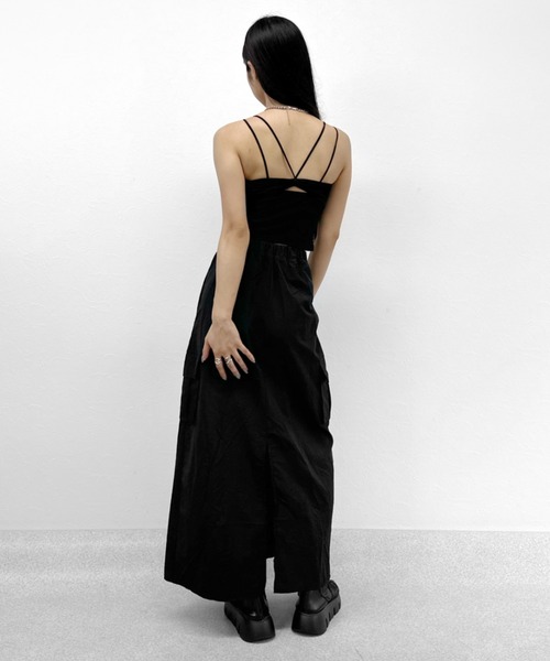 LVEU.(ラブユ.)の「Drawcord cargo skirt / ドローコードカーゴスカート(スカート・レディース・ブラック・FREE)」の3枚目の写真