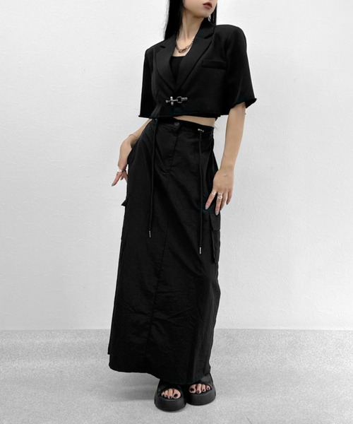 LVEU.(ラブユ.)の「Drawcord cargo skirt / ドローコードカーゴスカート(スカート・レディース・ブラック・FREE)」の6枚目の写真