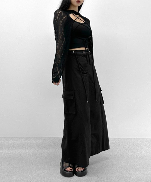 LVEU.(ラブユ.)の「Drawcord cargo skirt / ドローコードカーゴスカート(スカート・レディース・ブラック・FREE)」の10枚目の写真