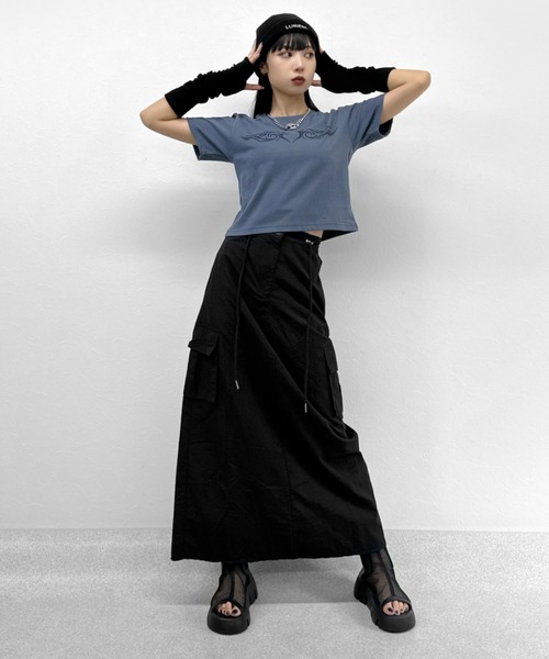 LVEU.(ラブユ.)の「Drawcord cargo skirt / ドローコードカーゴスカート(スカート・レディース・ブラック・FREE)」の12枚目の写真