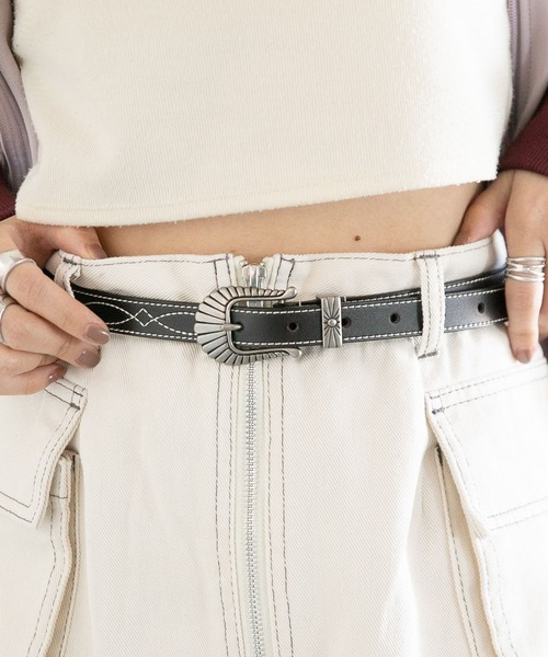 RAGEBLUE（レイジブルー）の「Vintage buckle leather western embroidery belt/ヴィンテージバックル/レザーウエスタン刺繍ベルト（ベルト・レディース・ブラック/ブラック×ホワイト・FREE）」の10枚目の写真