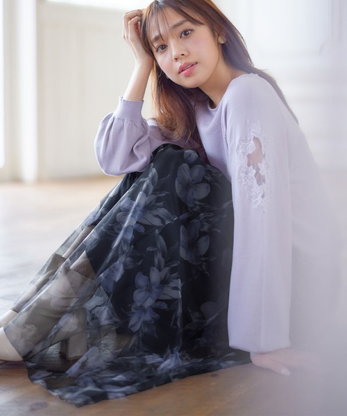 alotta(アロッタ)の「チュール花柄プリントスカート(スカート・レディース・ホワイト/ダークネイビー・LL/M/3L/L)」の17枚目の写真