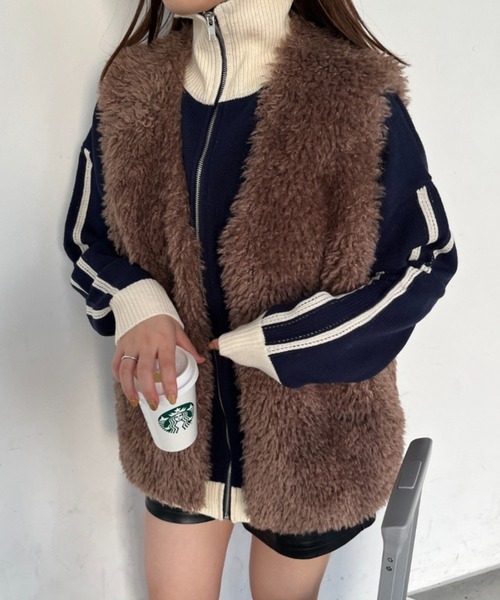 nemne store（ネンネストア）の「プードルフェイクファーベスト（ベスト・レディース・ブラウン/ベージュ/アイボリー・フリー）」の21枚目の写真